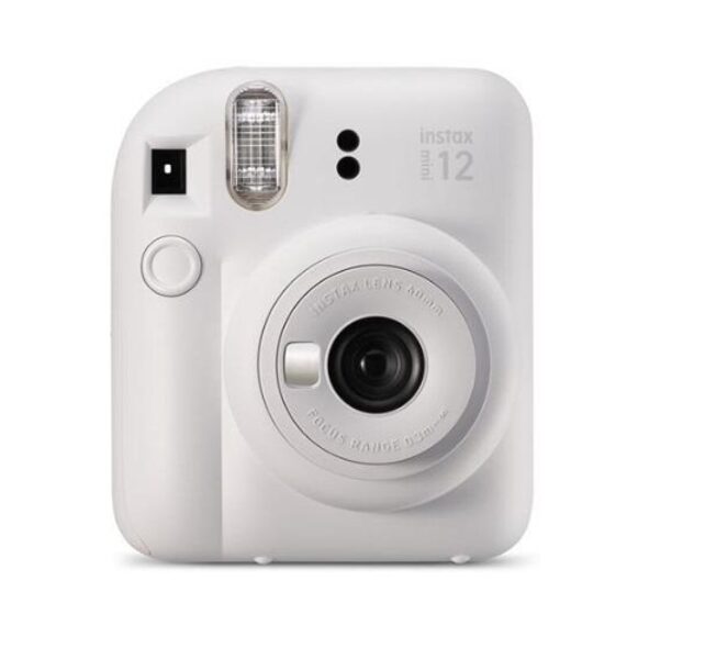 Momentfoto kamera, INSTAX MINI 12 FUJIFILM, fotoaparāts kas printē bildes, baltā krāsā