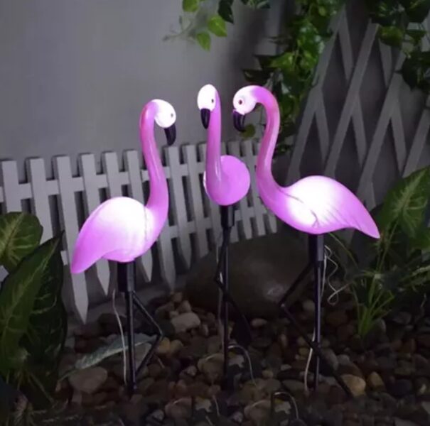 Solārais dārza apgaismojums ''Flamingo'' ar saules paneli un automātisko ieslēgšanos, 3 gab